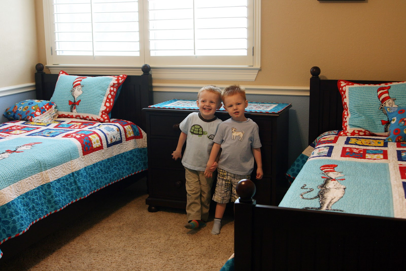 Boys Twin Bedroom Set
 Twin Beds for Boys IKEA – HomesFeed