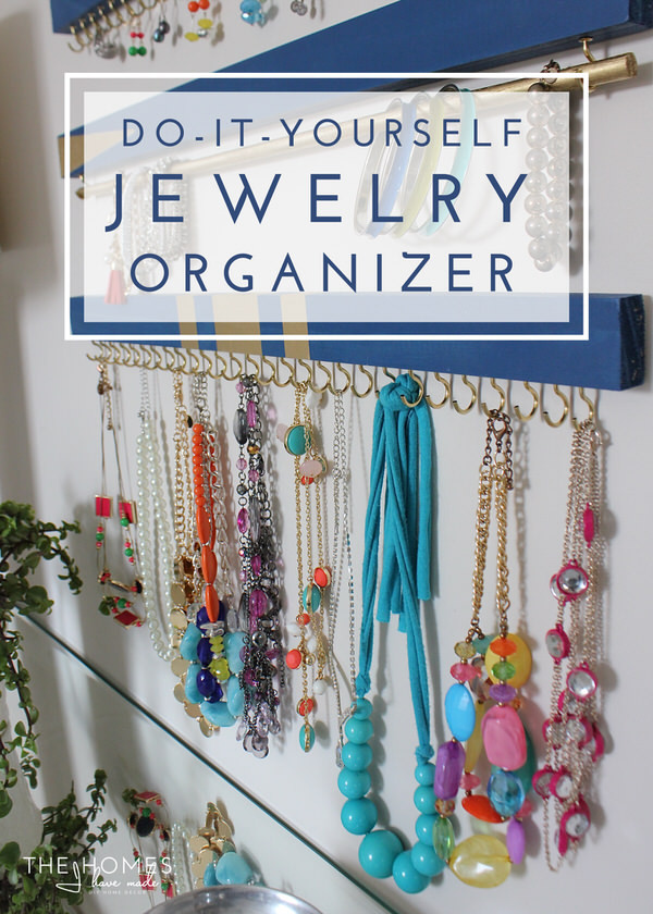 Bracelet Organizer DIY
 DIY Jewelry Organizer