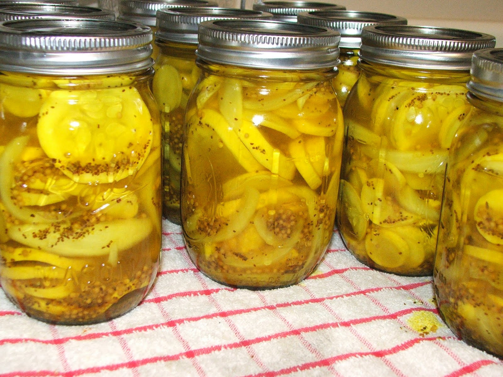 Bread And Butter Pickle Canning Recipe
 Canning Granny Canning Bread and Butter Squash Pickles