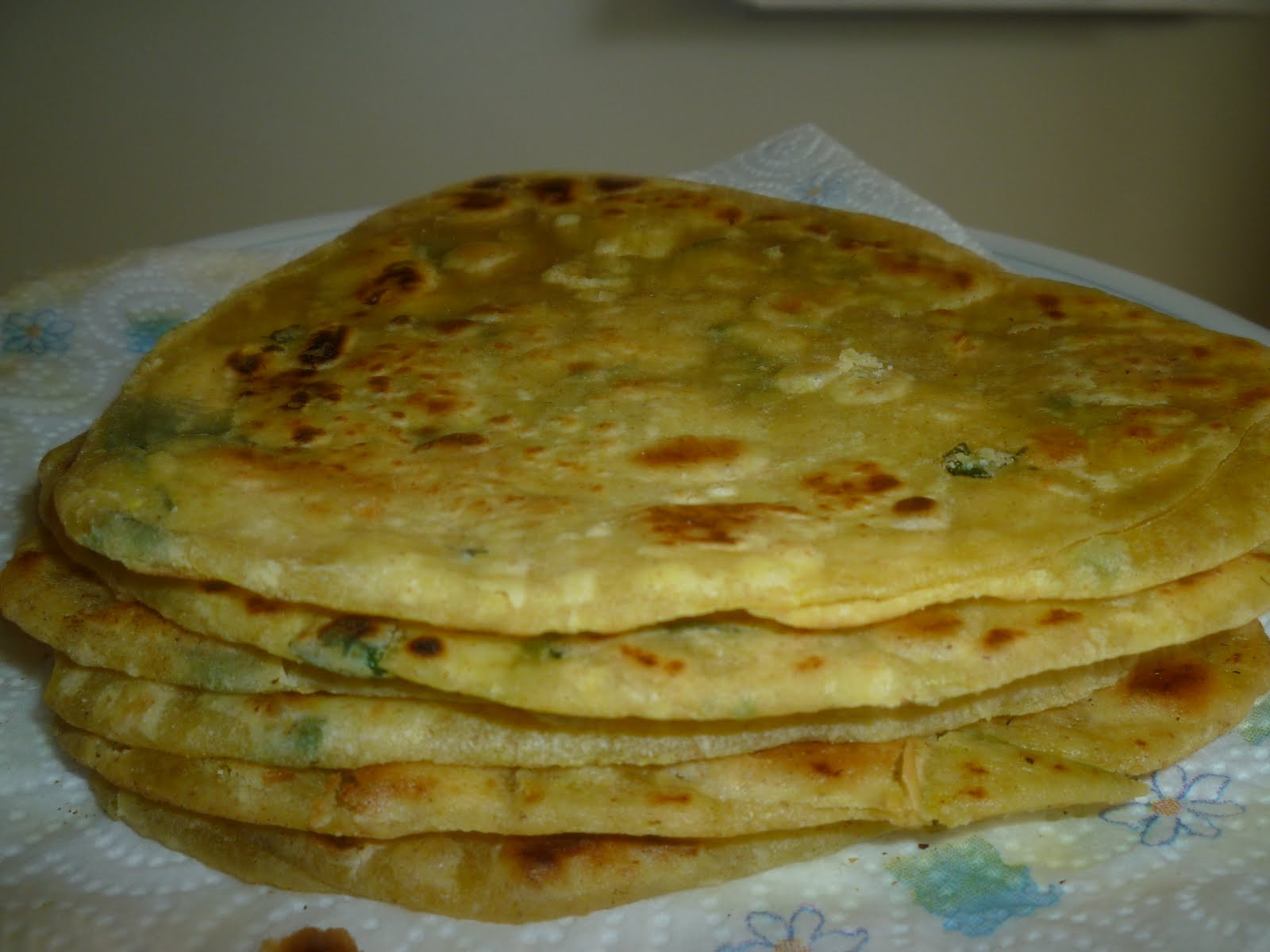 Bread Recipes Indian
 Garlic Coriander Triangle Parathas or fried Indian bread