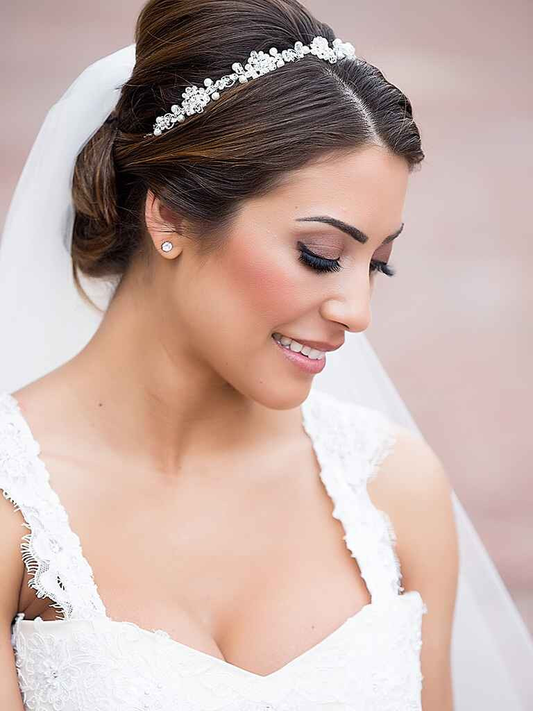 Bride Makeup Looks
 15 Gorgeous Makeup Looks for Brunette Brides