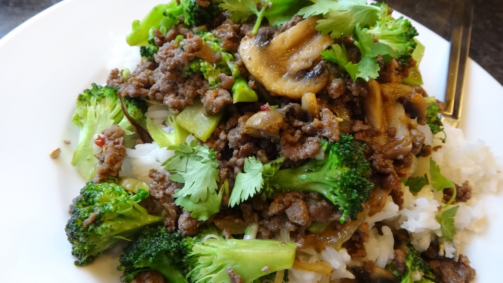 Broccoli Beef Stir Fry
 I want to cook that Beef and Broccoli Stir Fry