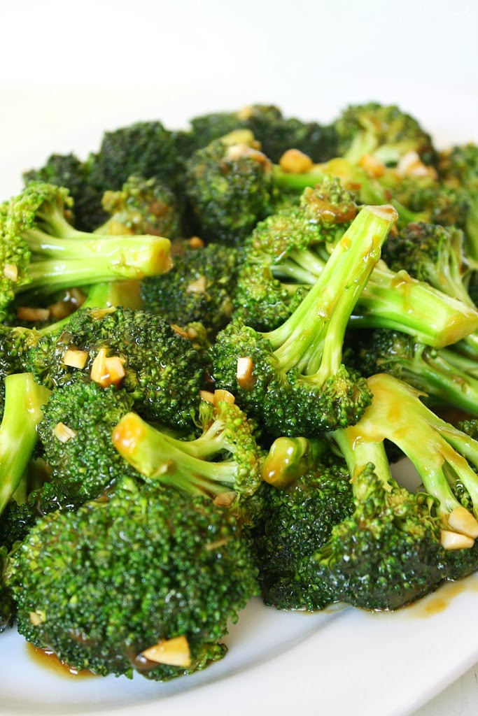 Broccoli With Garlic Sauce
 The Garden Grazer Broccoli with Asian Garlic Sauce