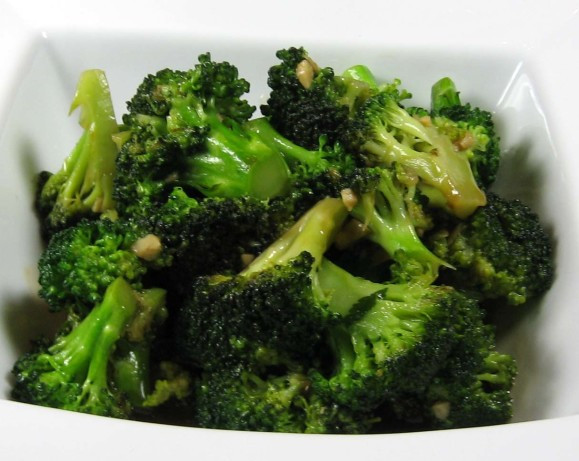 Broccoli With Garlic Sauce
 Broccoli With Garlic Sauce Recipe Food