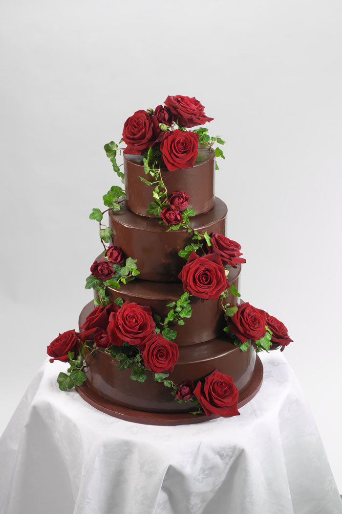 Brown Wedding Cakes
 12 chocolate wedding cakes
