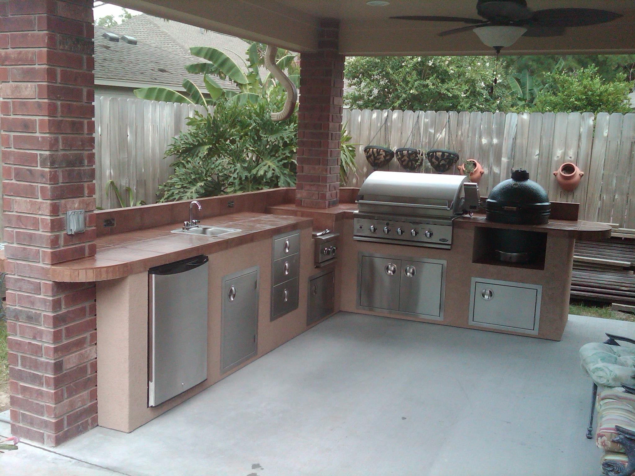 Built In Outdoor Kitchen
 Outdoor Kitchen Deep Fryer Built In
