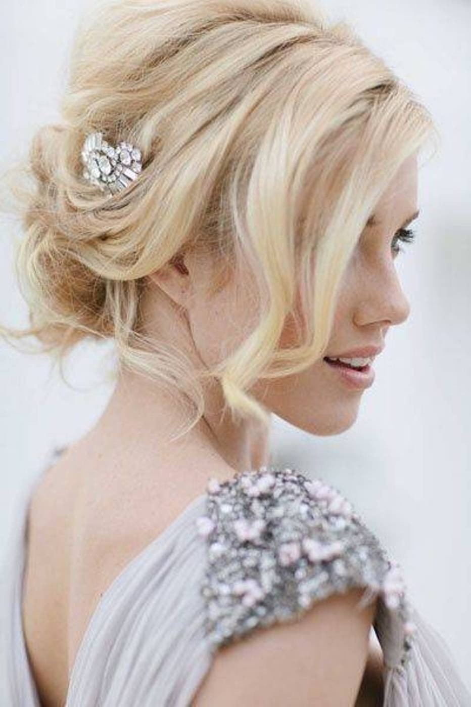 Buns For Wedding Hairstyles
 20 Wedding Hairstyles with Bun Ideas Wohh Wedding