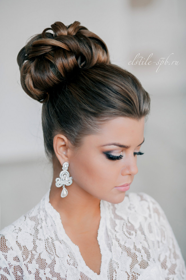 Buns For Wedding Hairstyles
 wedding hairstyles