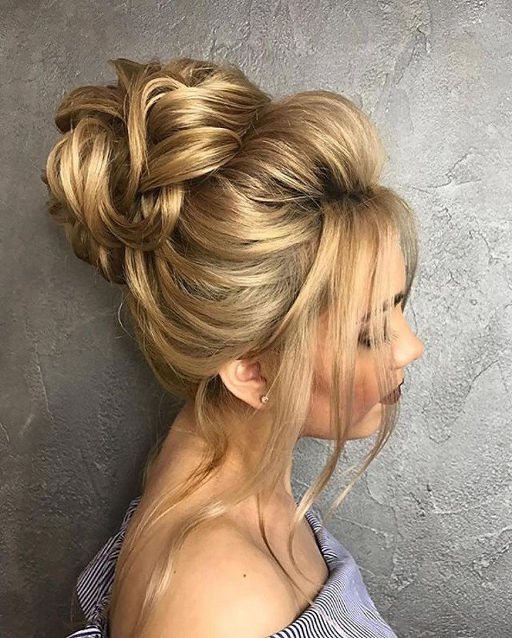 Buns For Wedding Hairstyles
 Beautiful Wedding hair bun