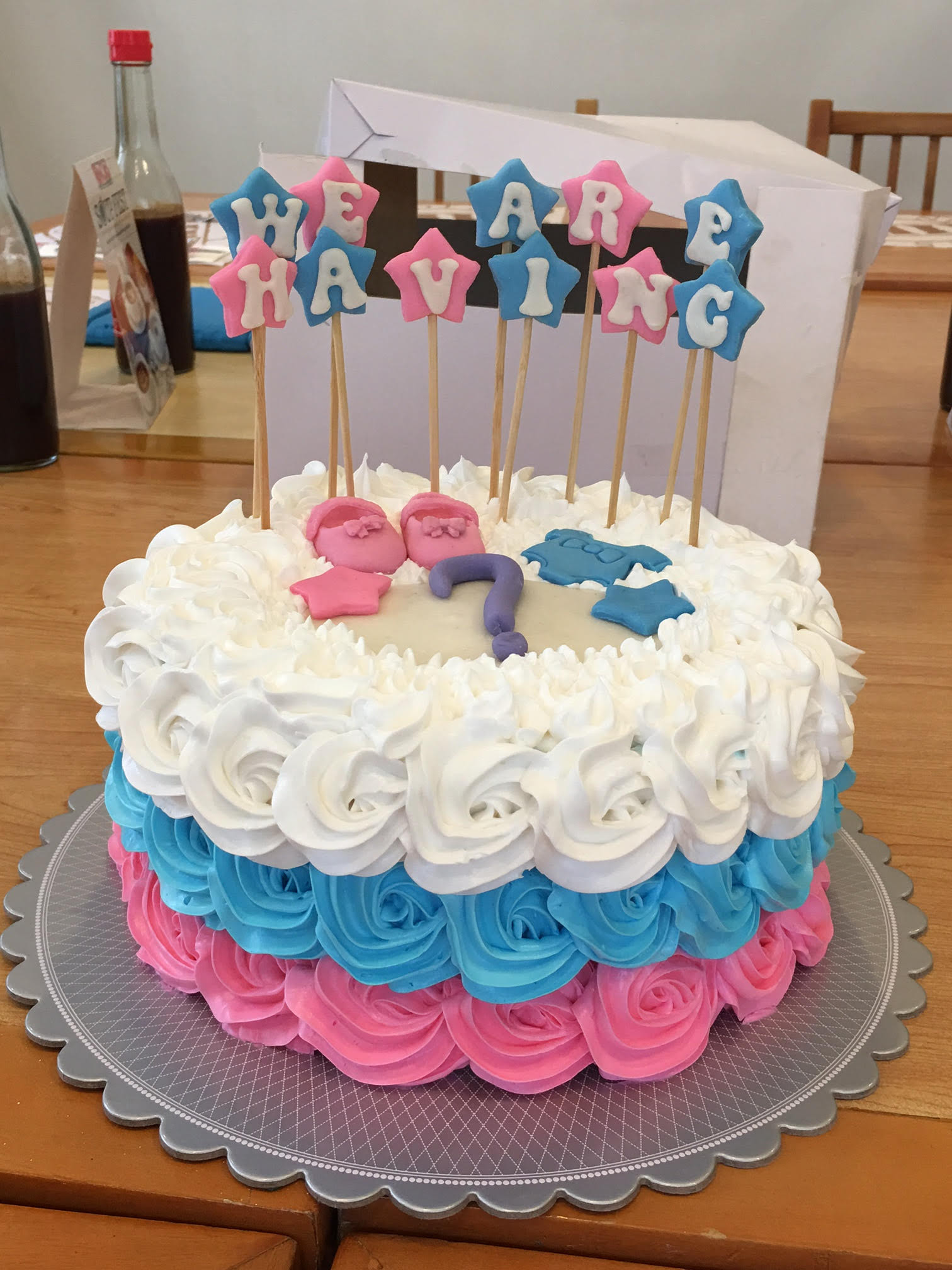 Cake Ideas For Gender Reveal Party
 Gender Reveal Party Restaurant and Cake Review Mccoy