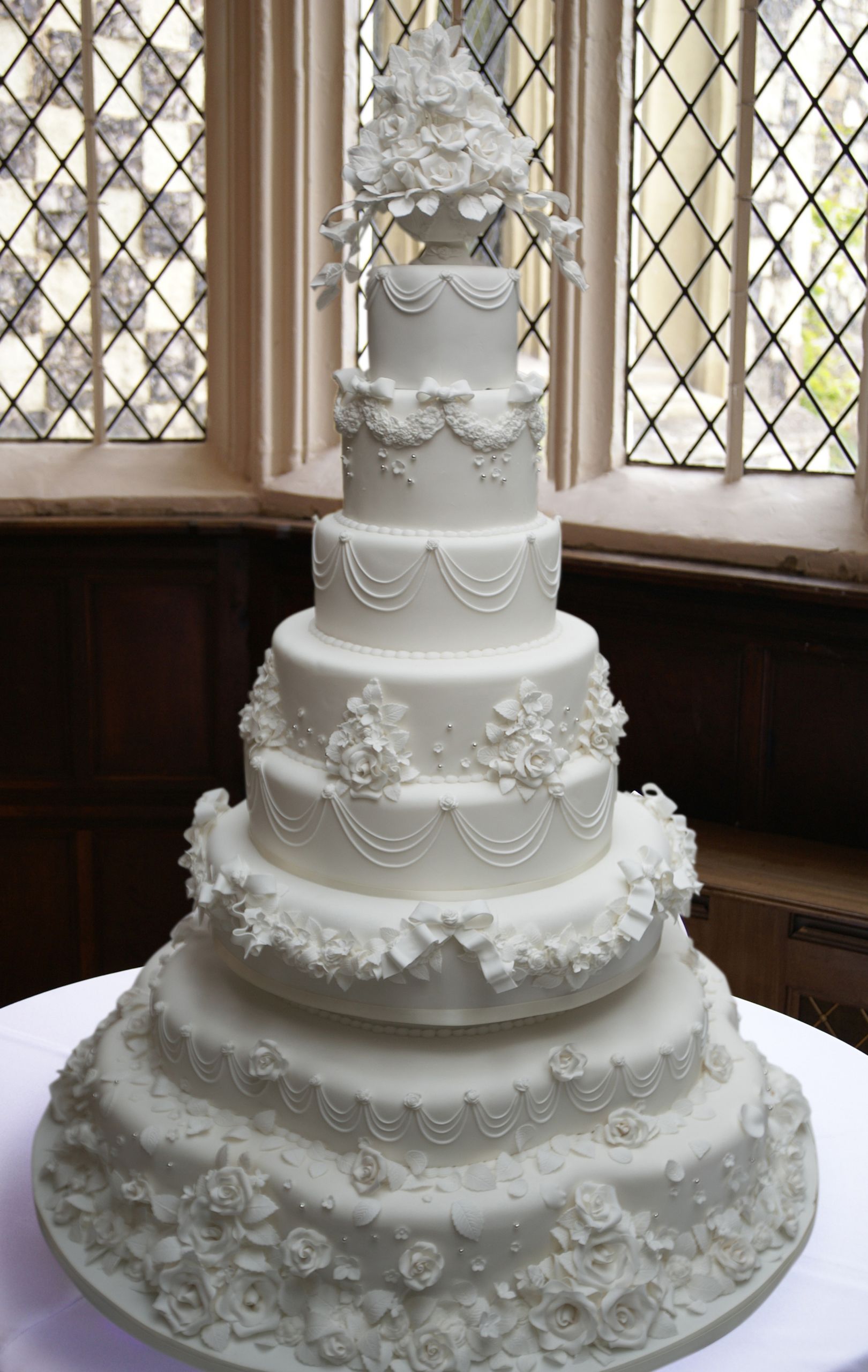 Cake Wedding
 Bespoke Wedding Cakes Hall of Cakes