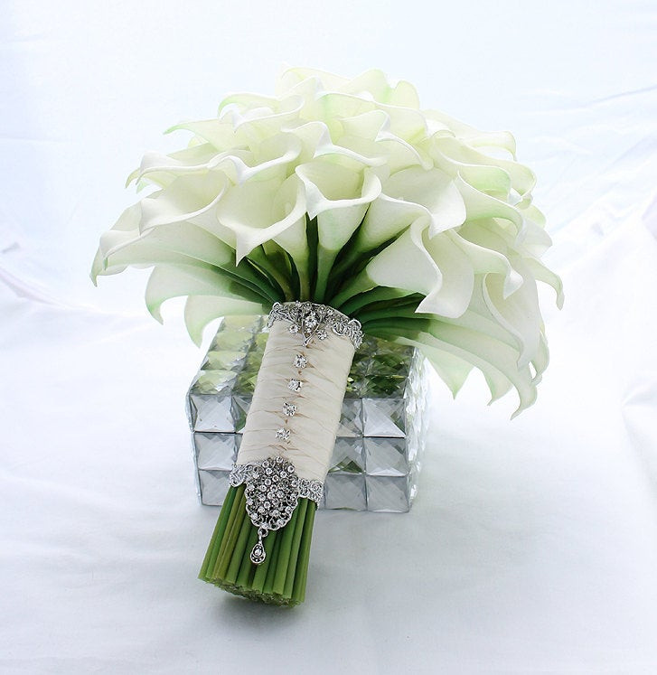 Calla Lily Wedding Flowers
 Bridal Bouquet Real Touch Creamy White Mini Calla Lily Wedding