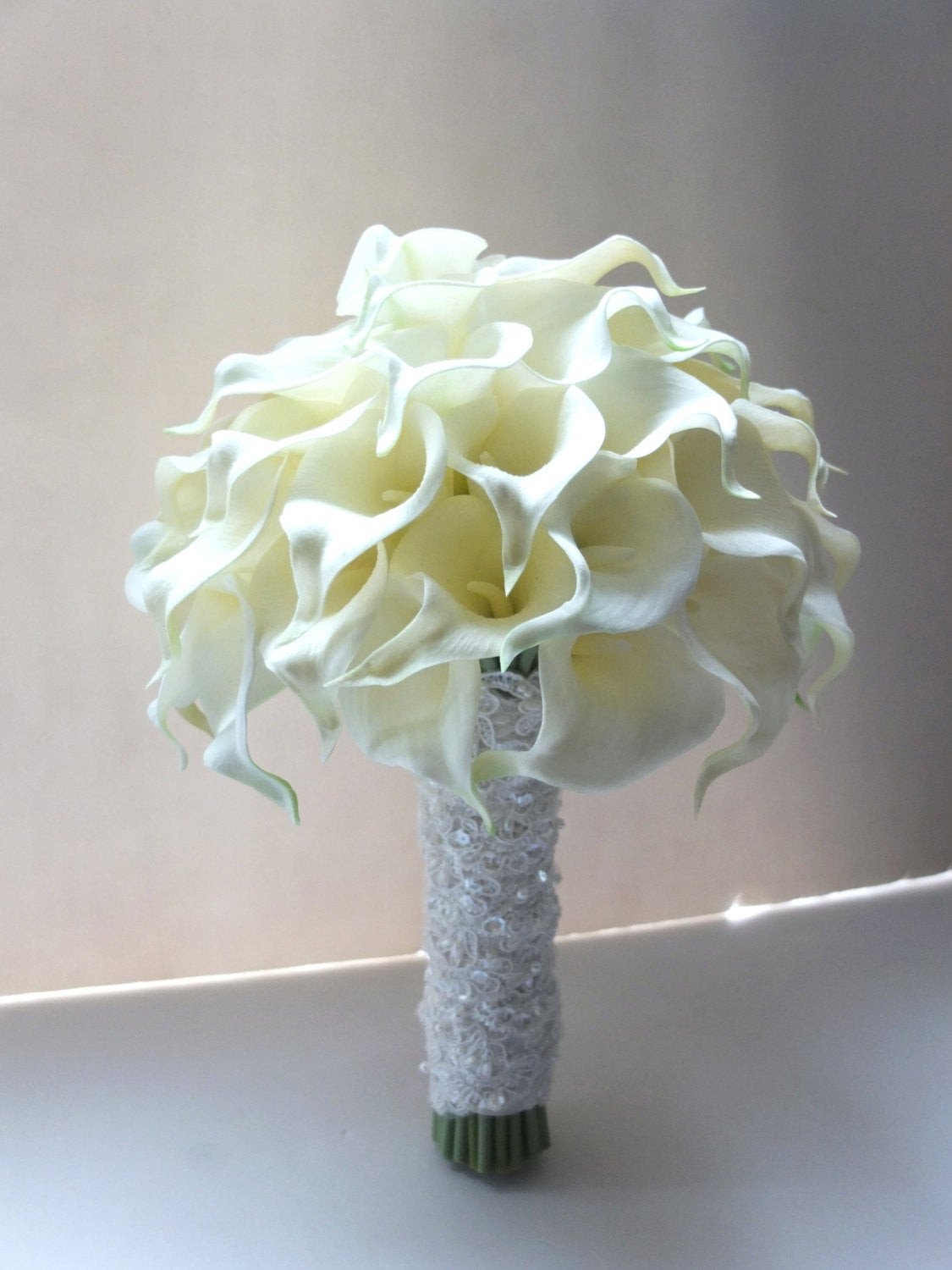 Calla Lily Wedding Flowers
 Ivory Calla Lily bouquet Bridal Bouquet wedding by