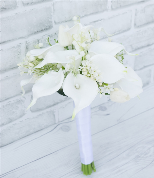 Calla Lily Wedding Flowers
 Natural Touch Silk Calla Lily Wedding Bouquet