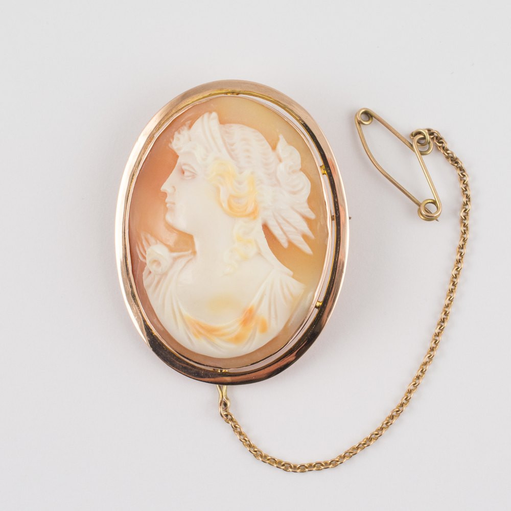 Cameo Brooches
 Antiques Atlas Antique Cameo Brooch 9 Ct Rose Gold