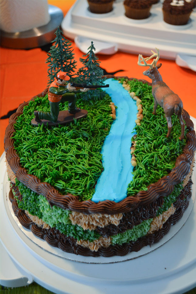 Camouflage Birthday Cakes
 Hunting Cake Hunting Birthday Party Ideas and Camouflage