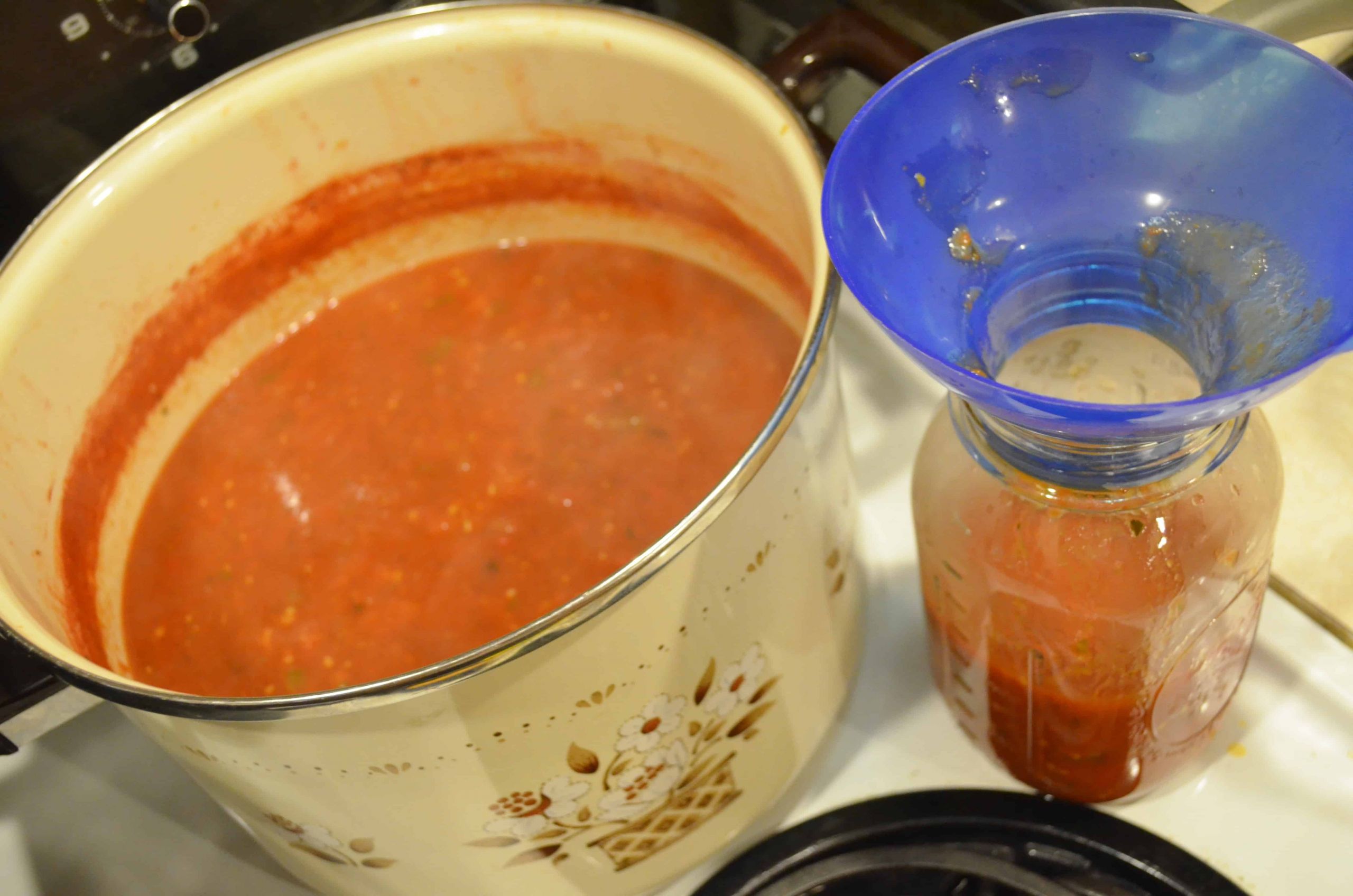 Canning Spaghetti Sauce Recipe
 DIY Homemade Spaghetti Sauce Canning Recipe Tutorial