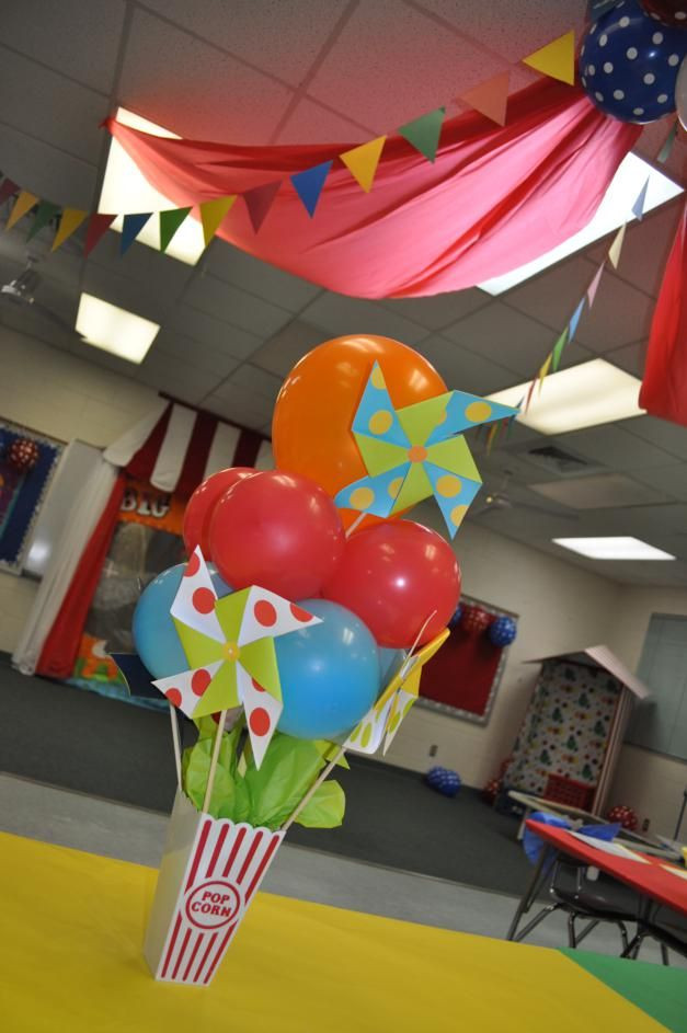 Carnival Themed Graduation Party Ideas
 Circus Themed Kindergarten Graduation Party
