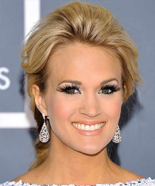 Carrie Underwood Updo Hairstyle
 Carrie Underwood Hairstyles in 2018