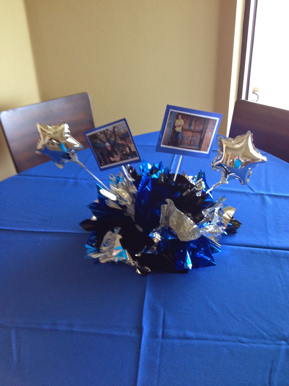 Centerpiece Ideas For College Graduation Party
 Party People Event Decorating pany Fabric and Balloon
