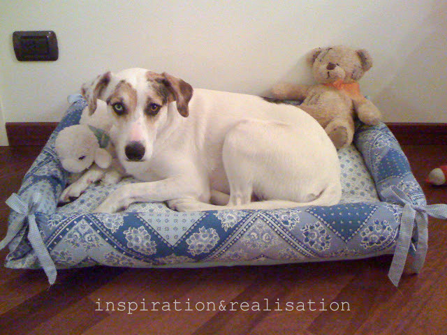 Cheap N Easy Dog Bed DIY
 inspiration and realisation DIY fashion blog cheap&chic