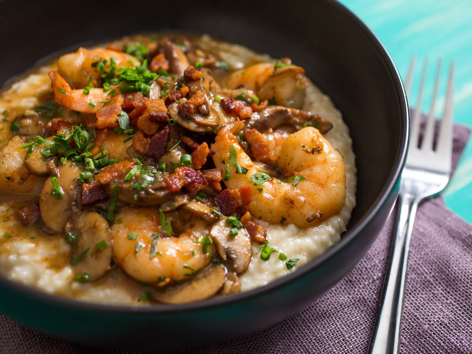 Cheese Grits And Shrimp
 Shrimp and Gruyère Cheese Grits With Bacon and Mushrooms