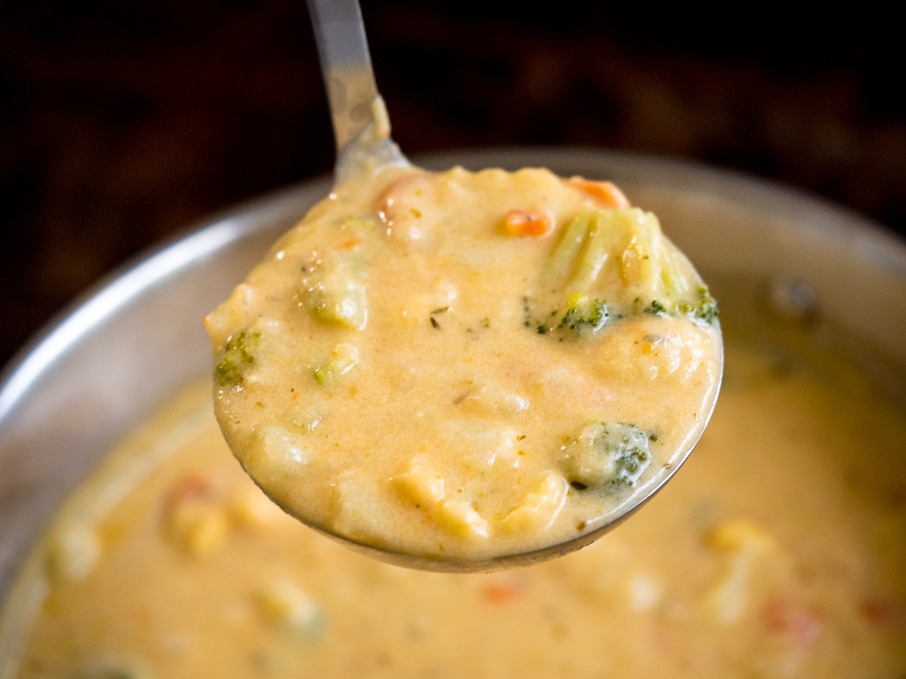 Cheesy Vegetable Chowder
 Thick and Cheesy Ve able Chowder – 12 Tomatoes