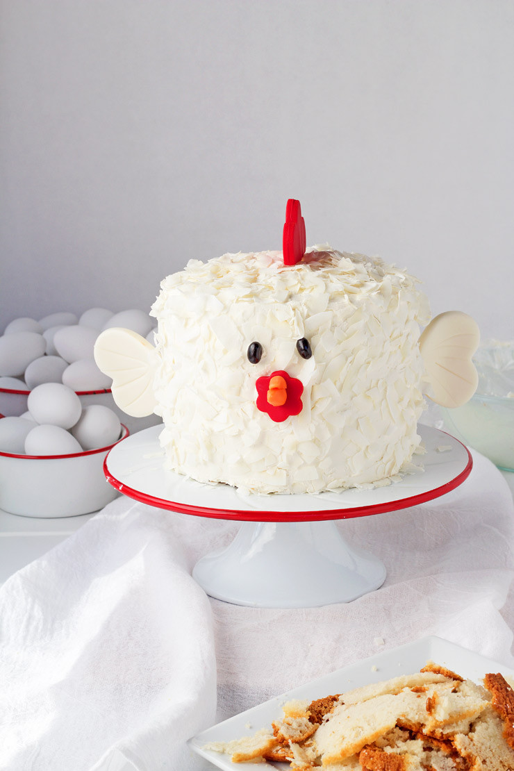 Chicken Birthday Cake
 How to Make an Adorable Chicken Cake Video