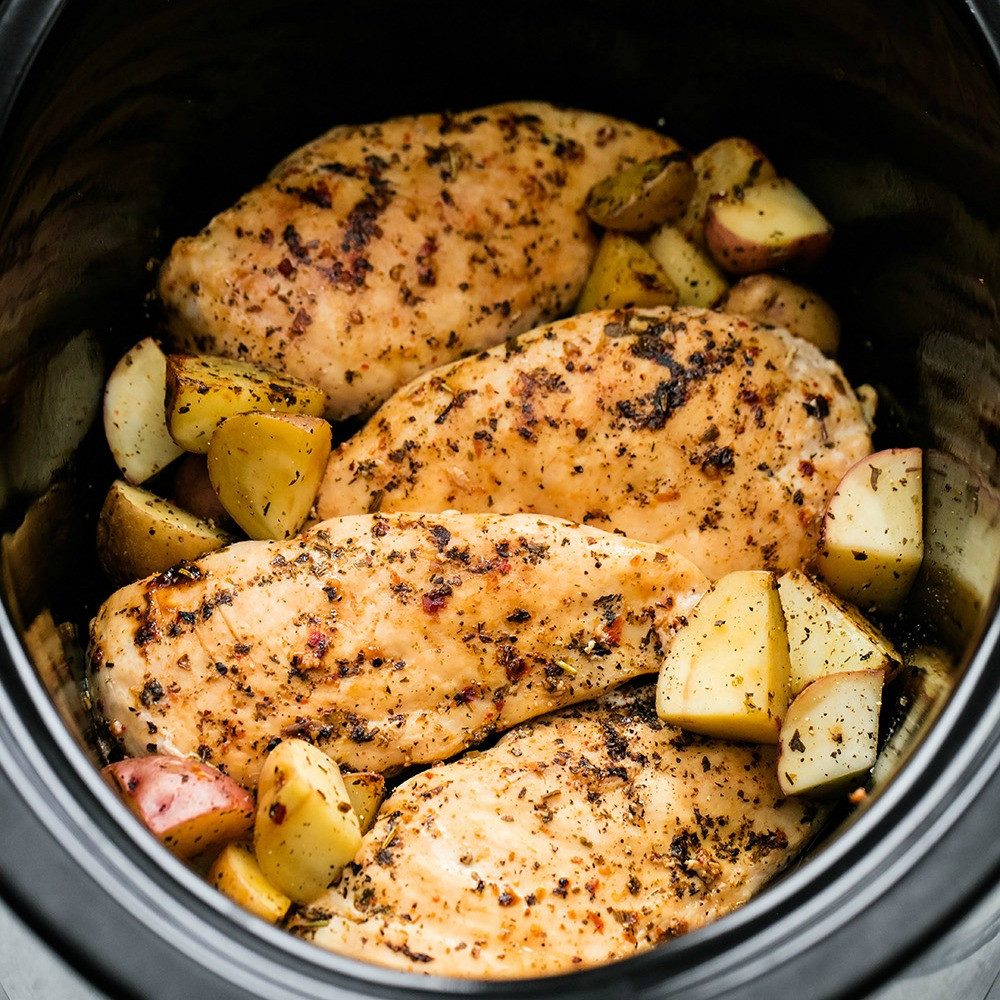 Chicken Breasts Crock Pot
 Easy to Make Slow Cooker Chicken Breast Horizon Personal