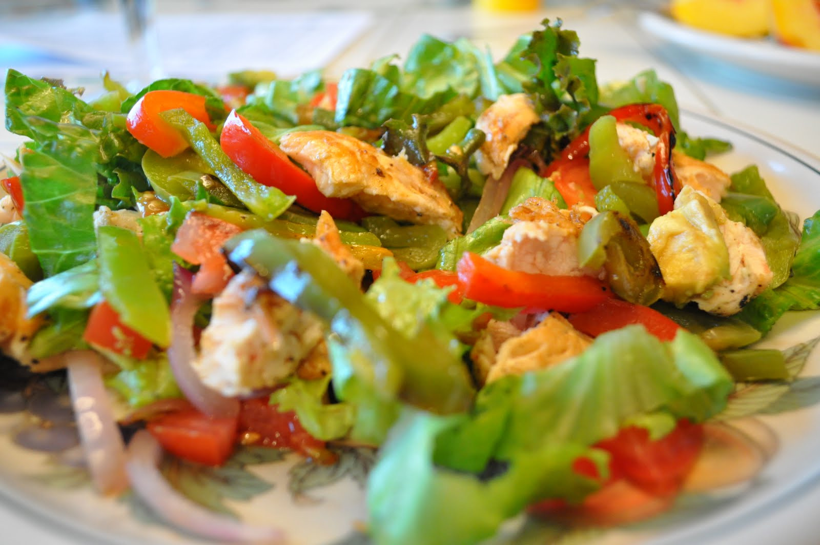 Chicken Fajita Salad
 Dialed In Nutrition Chicken Fajita Salad