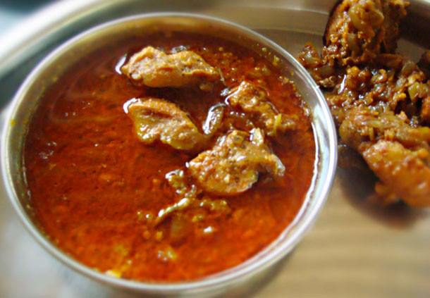 Chicken Recipes Indian
 Indian Village Gavthi Chicken Curry Recipe