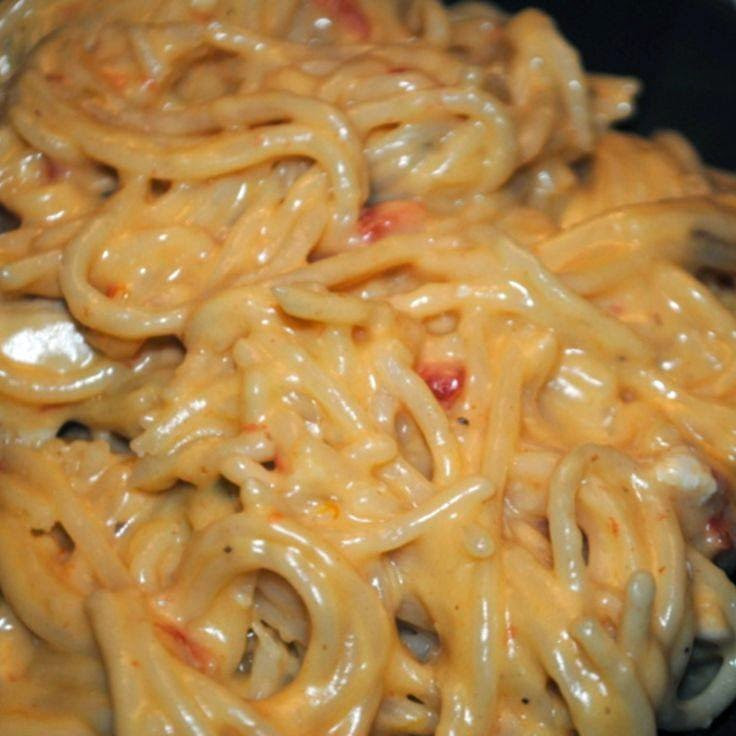 Chicken Spaghetti With Velveeta And Cream Of Mushroom
 Mexican Chicken Spaghetti