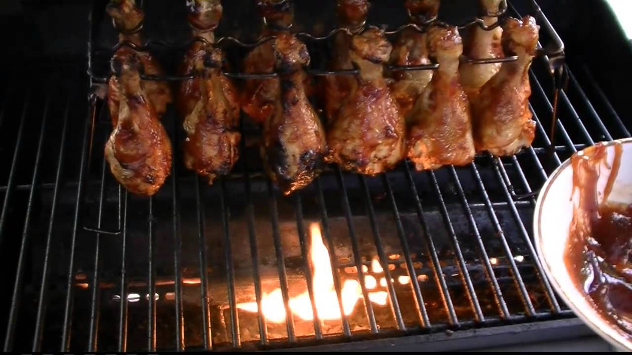 Chicken Thighs On Gas Grill
 Grilled BBQ Chicken Legs or Wings Rack on a Propane Grill