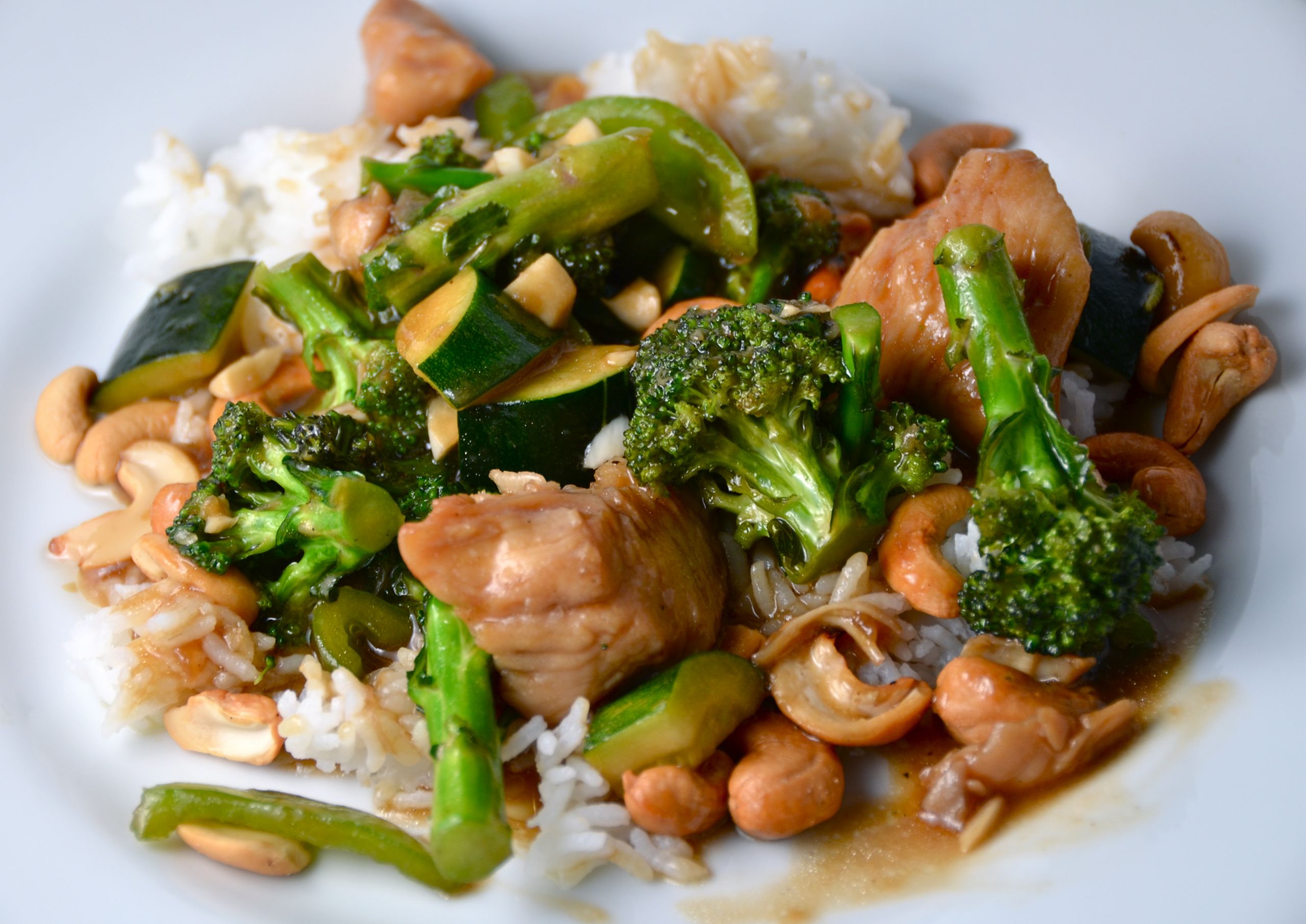 Chicken With Broccoli Chinese
 Chinese Chicken With Broccoli And Cashews New Music From