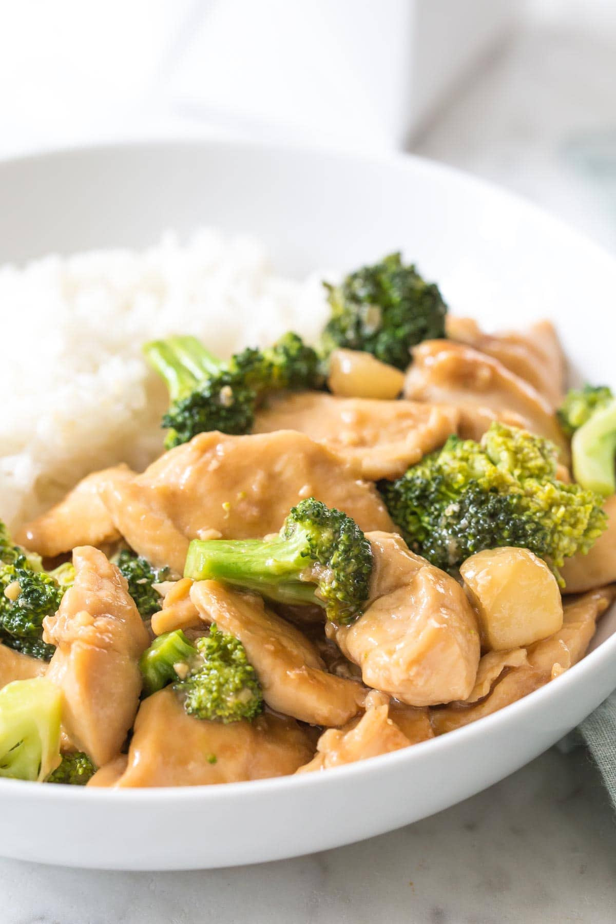 Chicken With Broccoli Chinese
 Chinese Chicken and Broccoli Better than Takeout