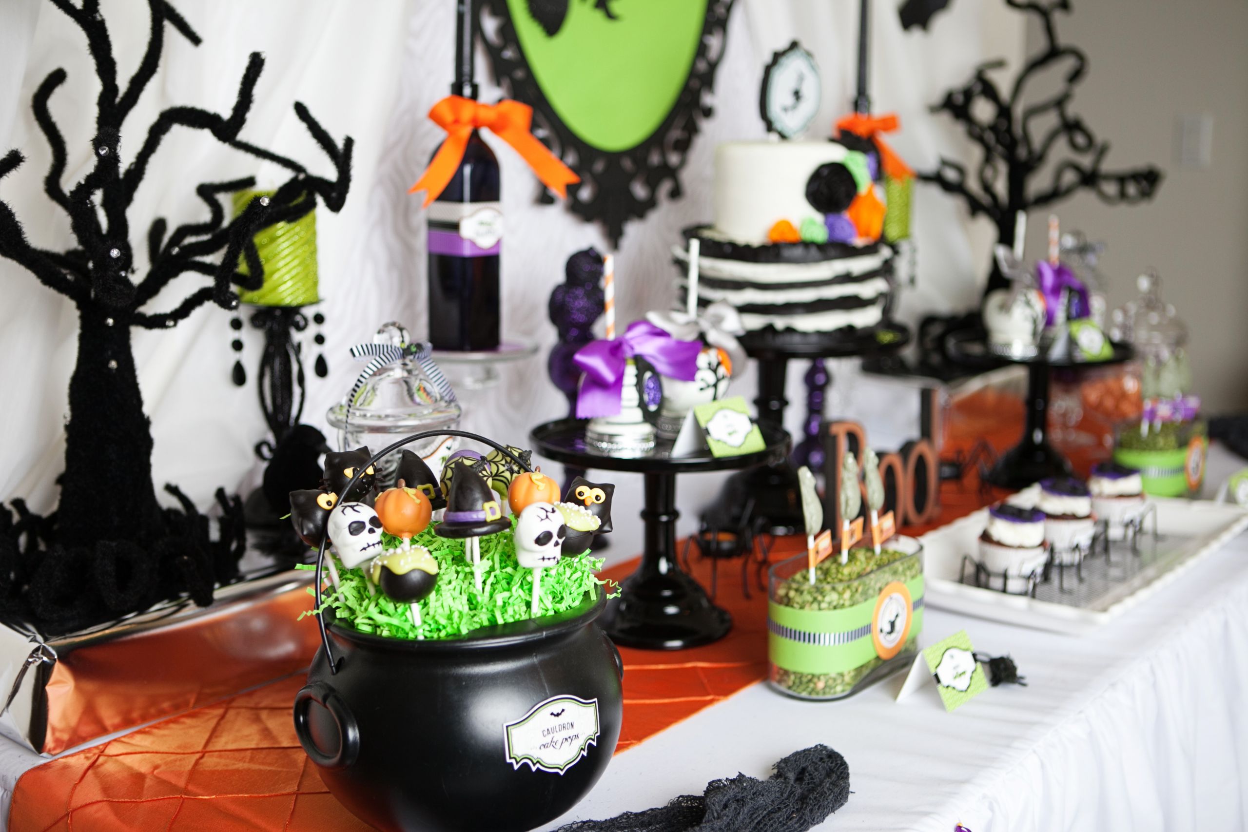 Children'S Halloween Party Decoration Ideas
 A Wickedly Sweet Witch Inspired Halloween Party Anders