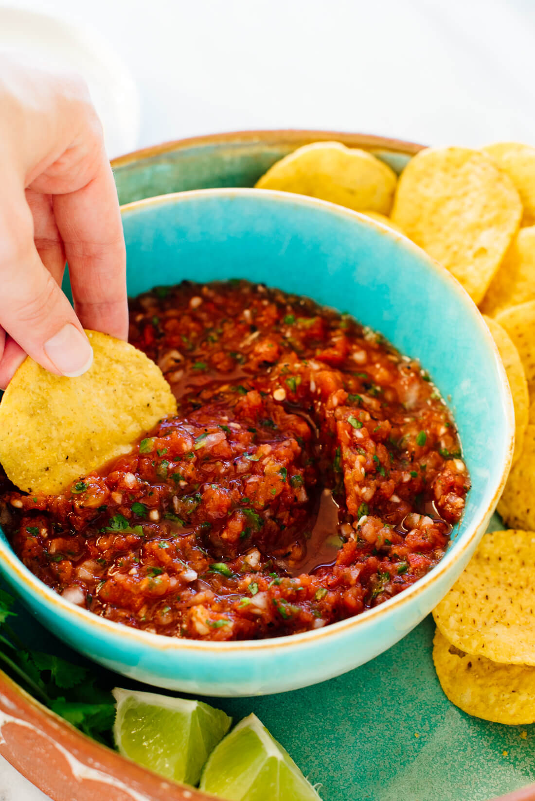 Chili'S Salsa Recipe
 Best Red Salsa Recipe Ready in 10 Minutes Cookie and Kate