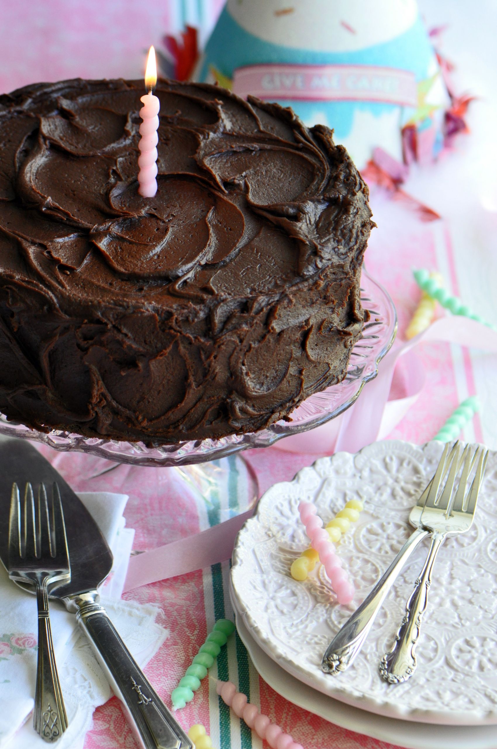 Chocolate Birthday Cake Recipe
 Chocolate Fudge Birthday Cake Baking Recipe