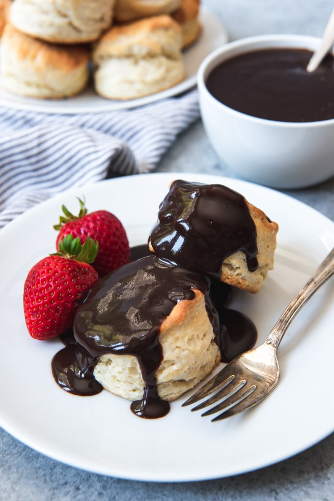 Chocolate Gravy And Biscuits
 Southern Biscuits and Chocolate Gravy House of Nash Eats