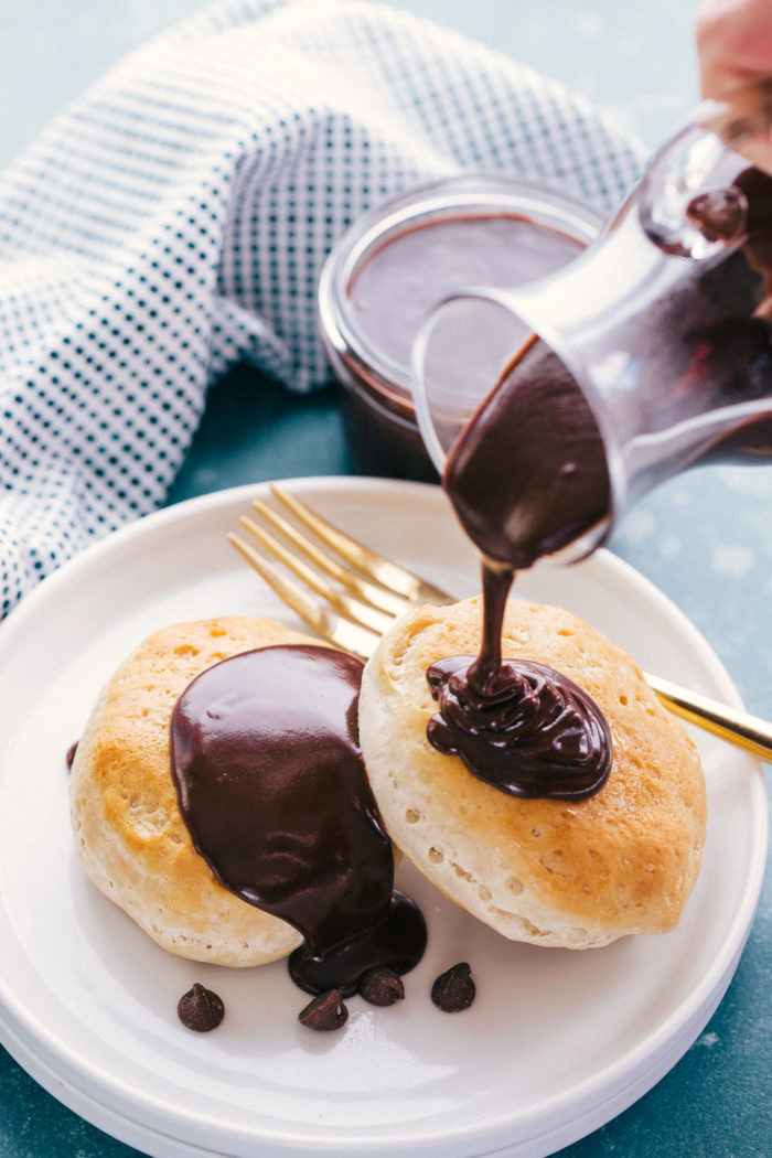 Chocolate Gravy And Biscuits
 Chocolate Gravy and Biscuits
