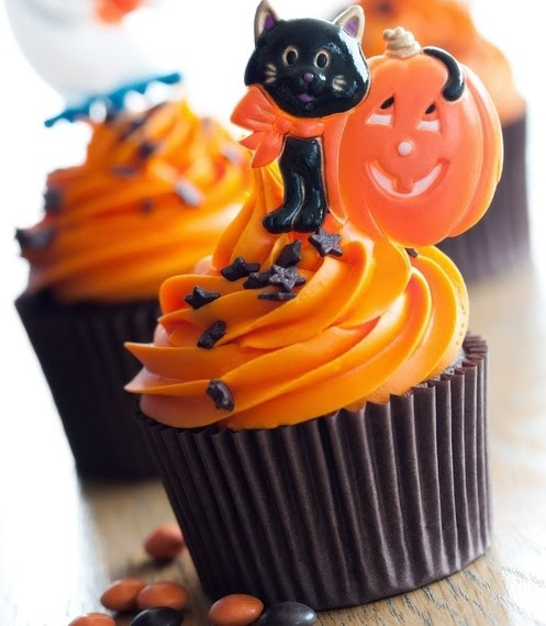 Chocolate Halloween Cupcakes
 The Domestic Curator Chocolate & Orange Halloween Cupcakes