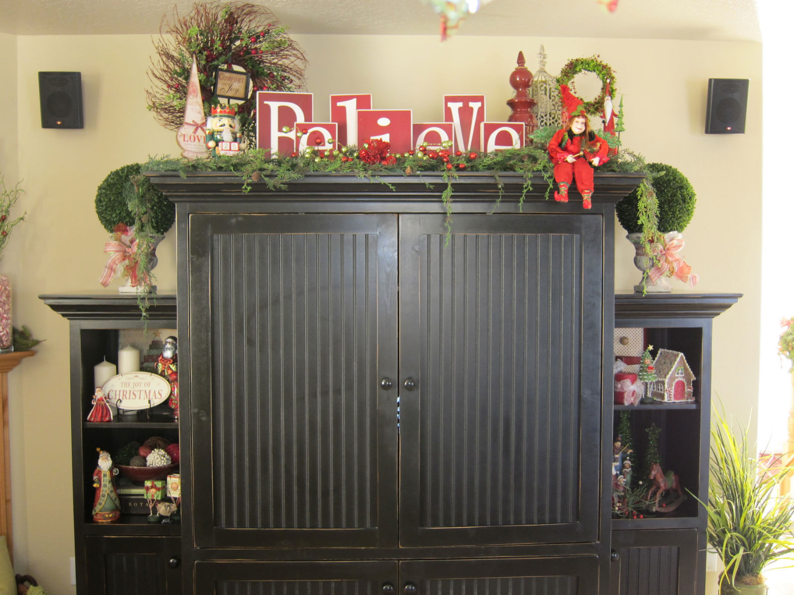 Christmas Cabinet Decorations
 Do it Yourself Duo Christmas Tours Kallee s House Day Two