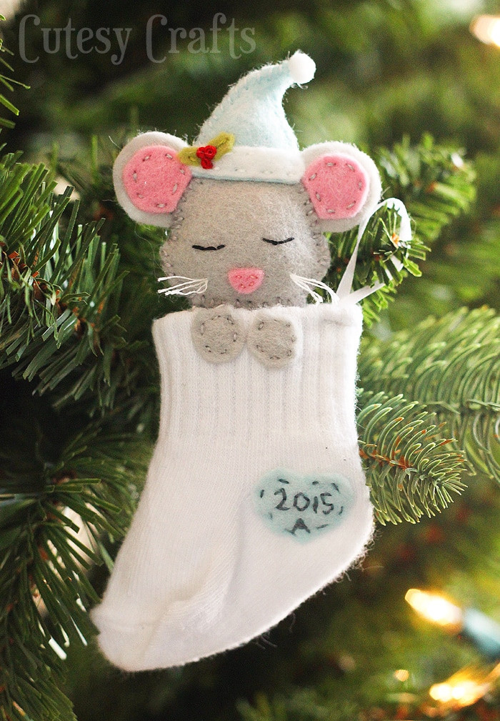 Christmas Craft Ideas Pinterest
 Baby Sock DIY Christmas Ornaments Cutesy Crafts