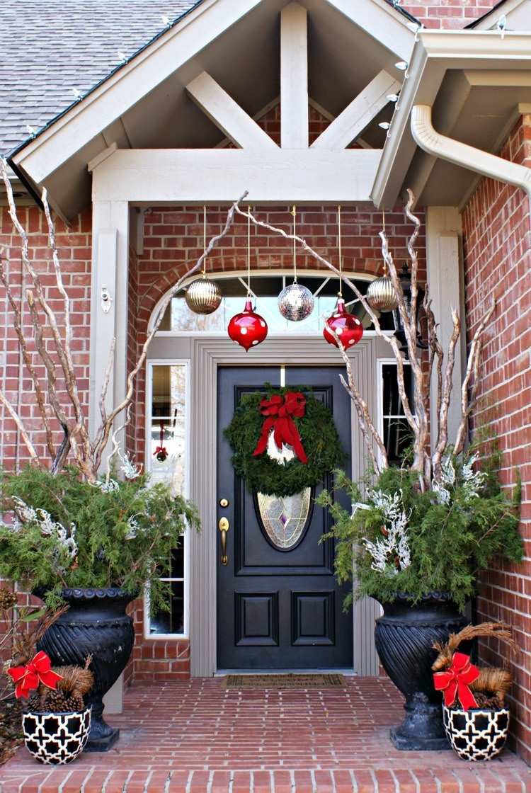 Christmas Decorated Porch
 Christmas Decorating Ideas For Porch Festival Around the
