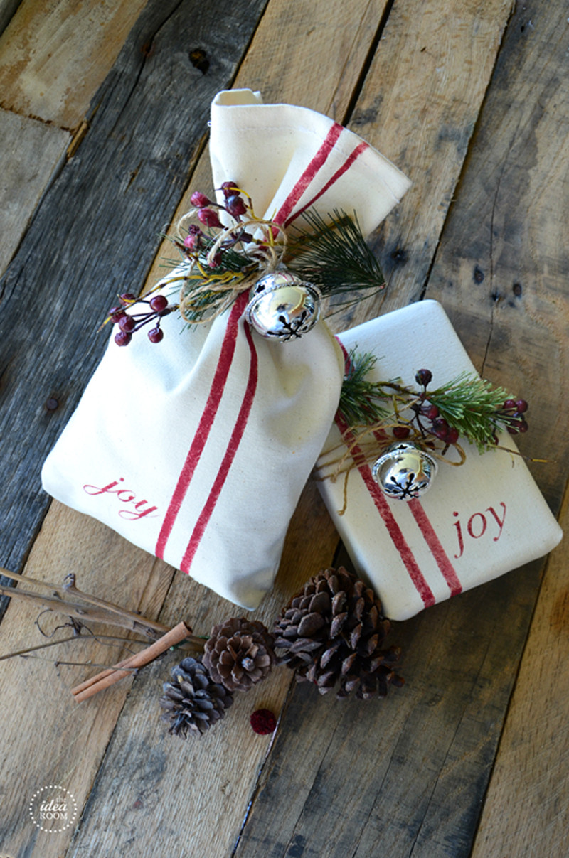 Christmas Gift Wrapping Ideas Pinterest
 20 Creative Gift Wrapping Ideas For Christmas