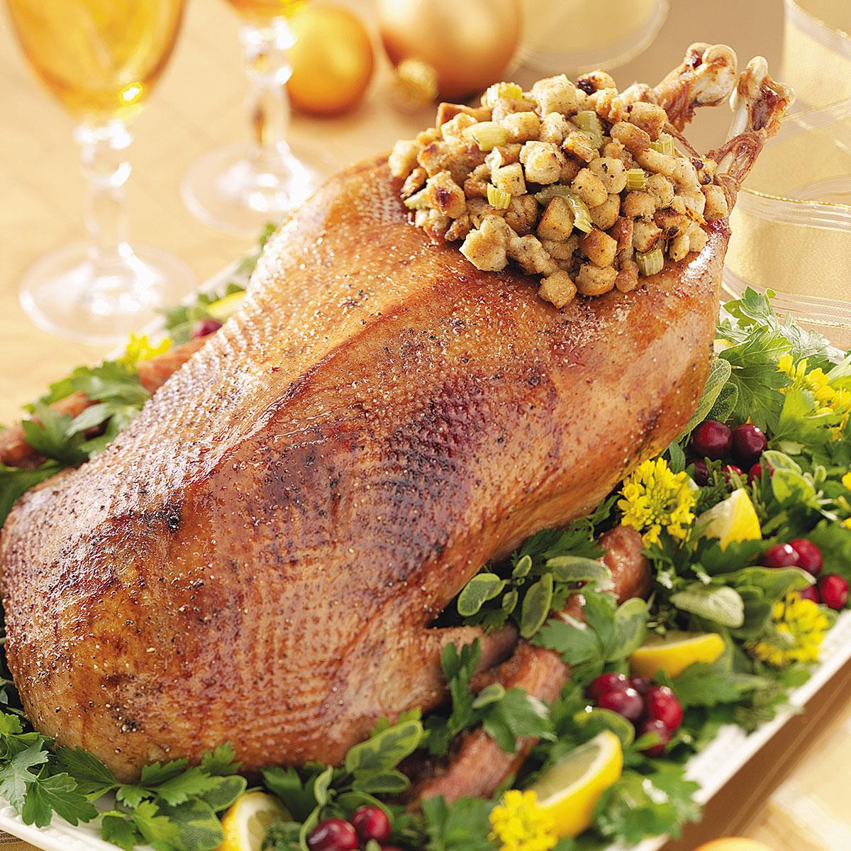 Christmas Goose Recipes
 Roasted Goose with Savory Garlic Stuffing Recipe