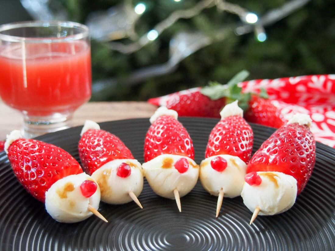 Christmas Holiday Party Food Ideas
 Strawberry Santas and other easy Holiday party ideas