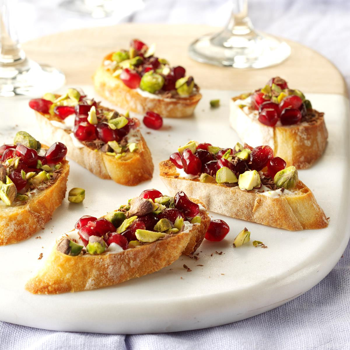 Christmas Party Appetizer Ideas
 40 Easy Christmas Appetizer Ideas Perfect for a Holiday