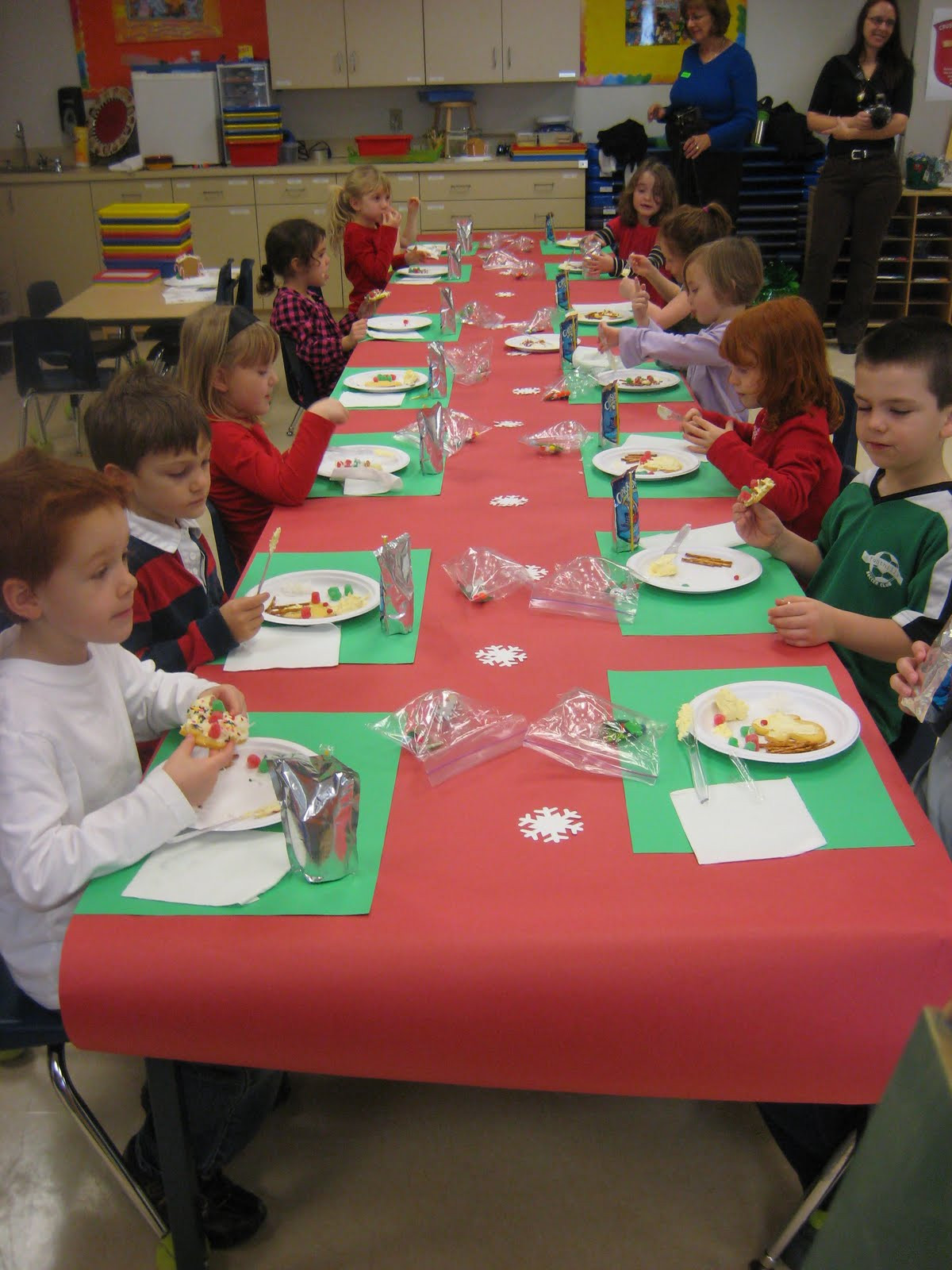 Christmas Party Ideas For Kindergarten Classes
 Lewis Family Blog Kindergarten Christmas Party