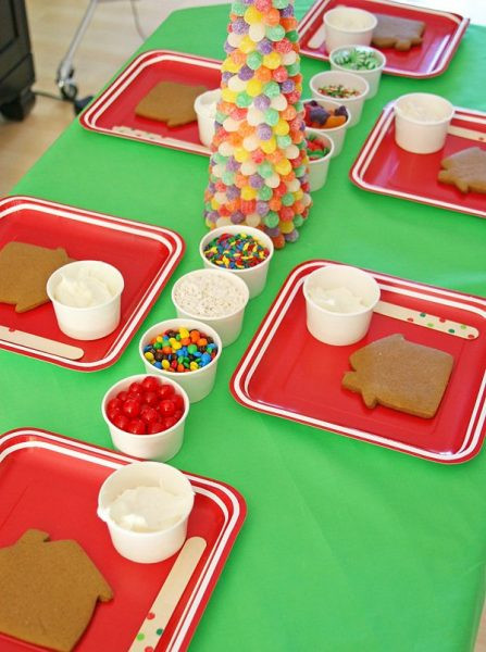 Christmas Party Ideas For Kindergarten Classes
 Holiday Class Party Ideas